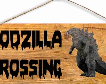 Wood Sign 6 x 15 Godzilla Crossing - Etsy 日本