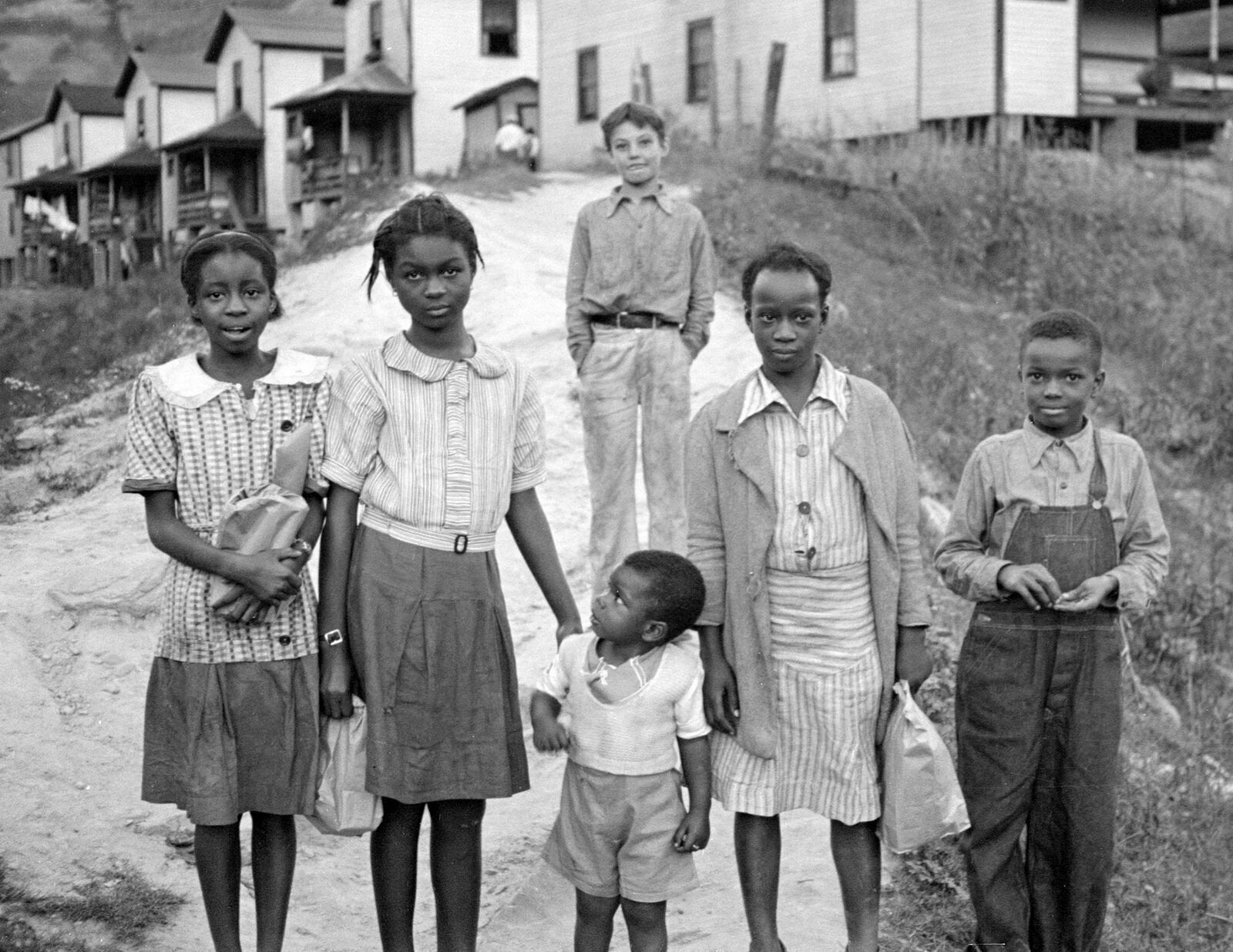 歴史的写真アート アフリカ系アメリカ人の子供の写真 1935 1910 8 x 10