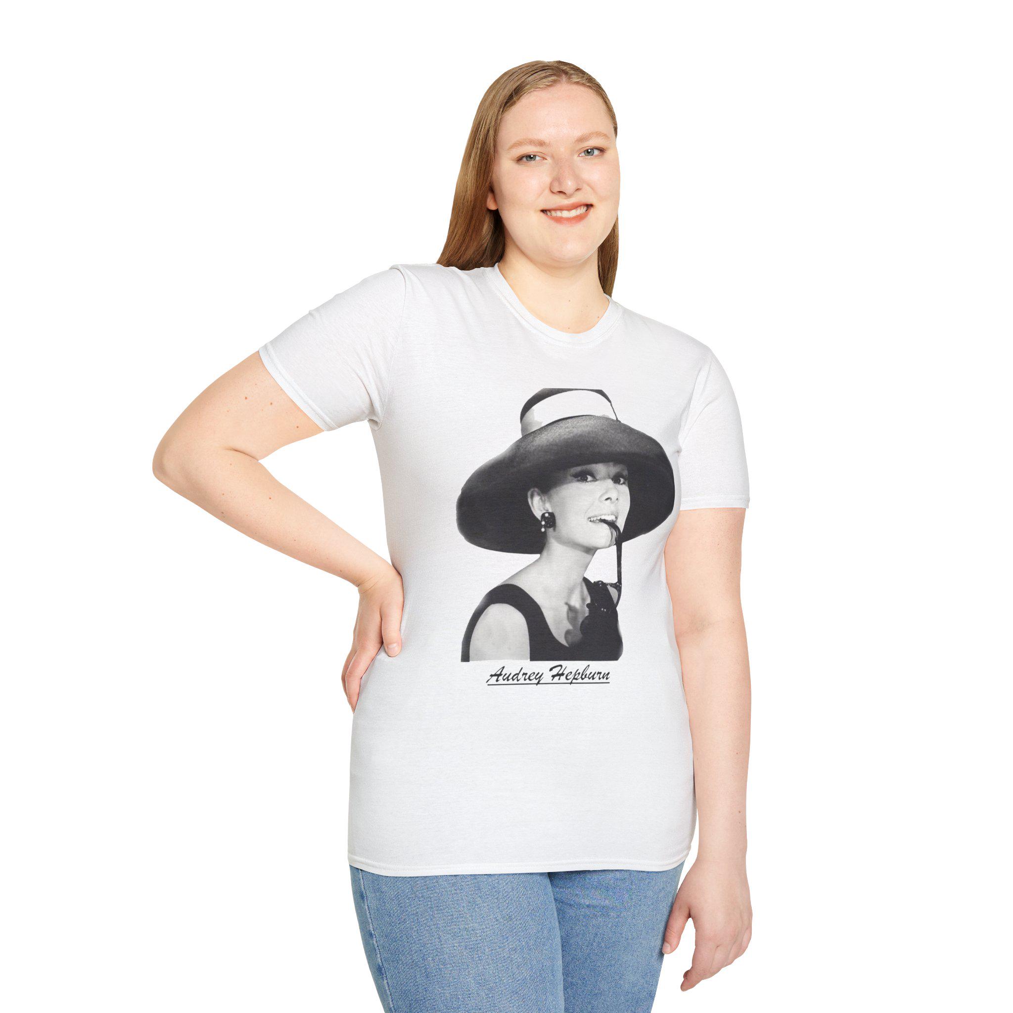 Audrey Hepburn Vintage Unisex T-shirt, Fashion Tee, Movie Lover 