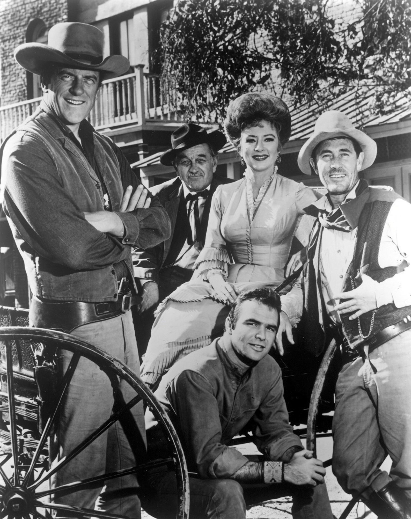 Gunsmoke Season 14 Episode 11 87 - tkf4e7u