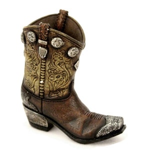 Rzeźba z motywem Dzikiego Zachodu w stylu kowbojek, długopis, uchwyt na ołówek