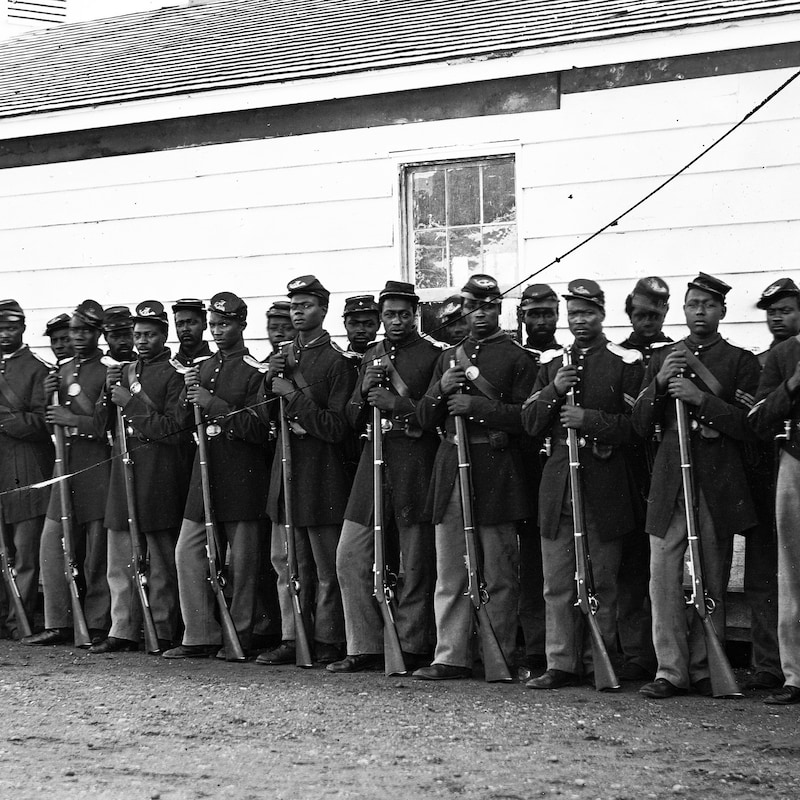 Curated visual reference: Gallery Detail: 8 X10 Civil War Decor