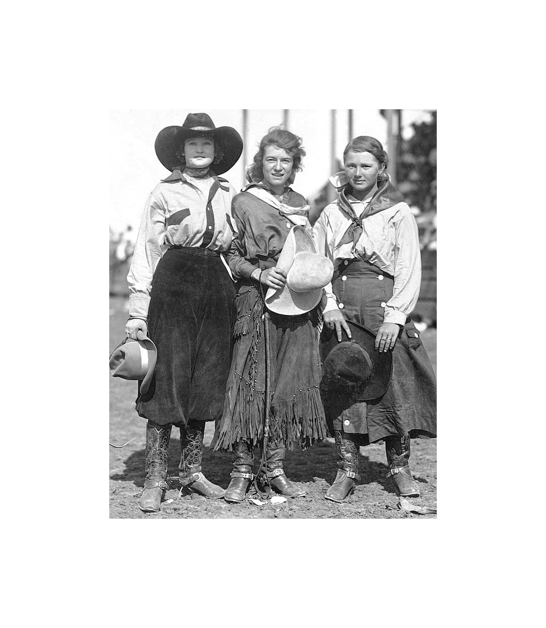 Cowgirl at Rodeo 8 X10 Photo Old West Fashion Rodeo Bull Riding Broncs ...