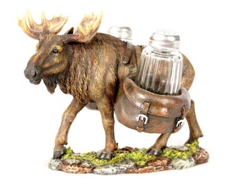 Montana Moose  Salt and Pepper Shaker Western Theme wilderness  table top holiday birthday celibration decor and accessories