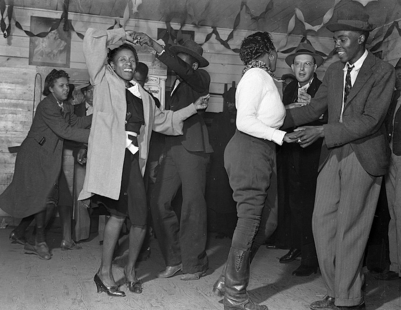 Dancing to the Beat 1940 Swing Ere 8 X10 Photo African - Etsy