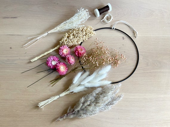 DIY Dried Flower Wreath Kit- Pinks