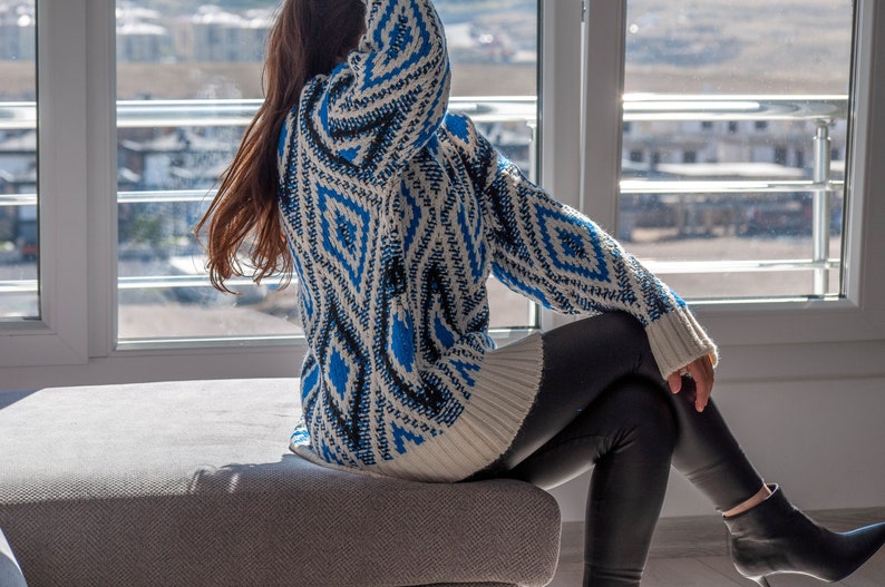 Argyle Blue Sweater / Long Sleeve Oversized Sweater / Long Slouchy Pullover Sweater image 4