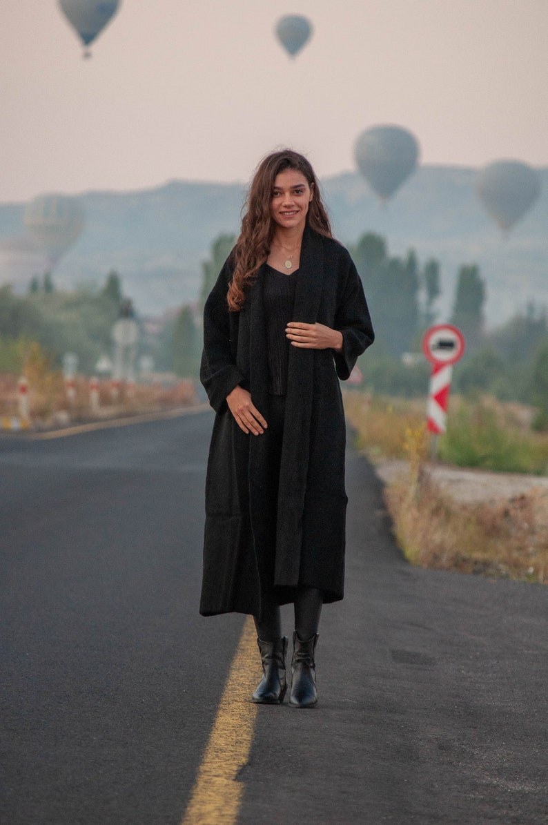 Cashmere Wool Long Sleeve Soft Sweater / Black Wide Sleeve Long Cardigan image 3