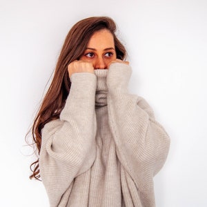 Beige Alpaca Wool Turtleneck Slouchy Oversize Sweater / Cream Organic Long Sleeve Oversize Pullover image 3