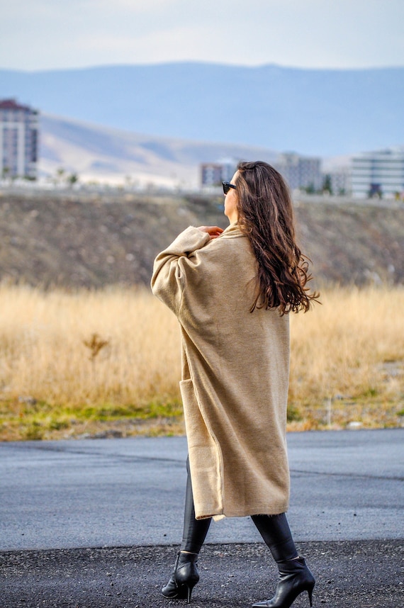 Beige Wool Slouch Cardigan With Pockets Cozy Oversized Style