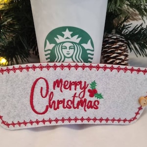 Digitale downloadset van 10 herbruikbare kerstmokverpakkingen in de borduurring machineborduurontwerp in meerdere formaten snel vilten warme koffiekop afbeelding 9