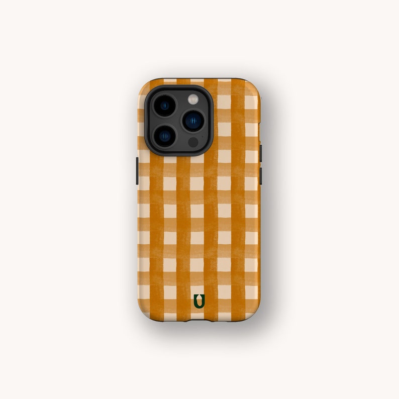 brown gingham tough case for iphone 15