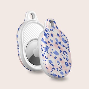 AIRTAG HOLDER Blue Leopard, Cute Airtag Keychain, Slim Apple Airtag Case With Carabiner for Luggage, AirTag Cover With Ring Chain