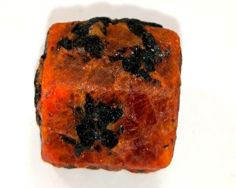 Gemstone Rough Natural Cube /Square Shape Details about   African Orange Sapphire 15 Ct 