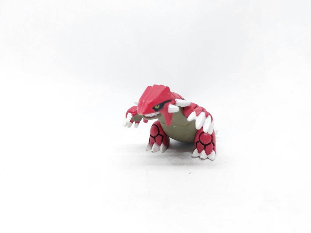 Mini Figura Pokemon Lendário Groudon - Edimagic em Promoção na