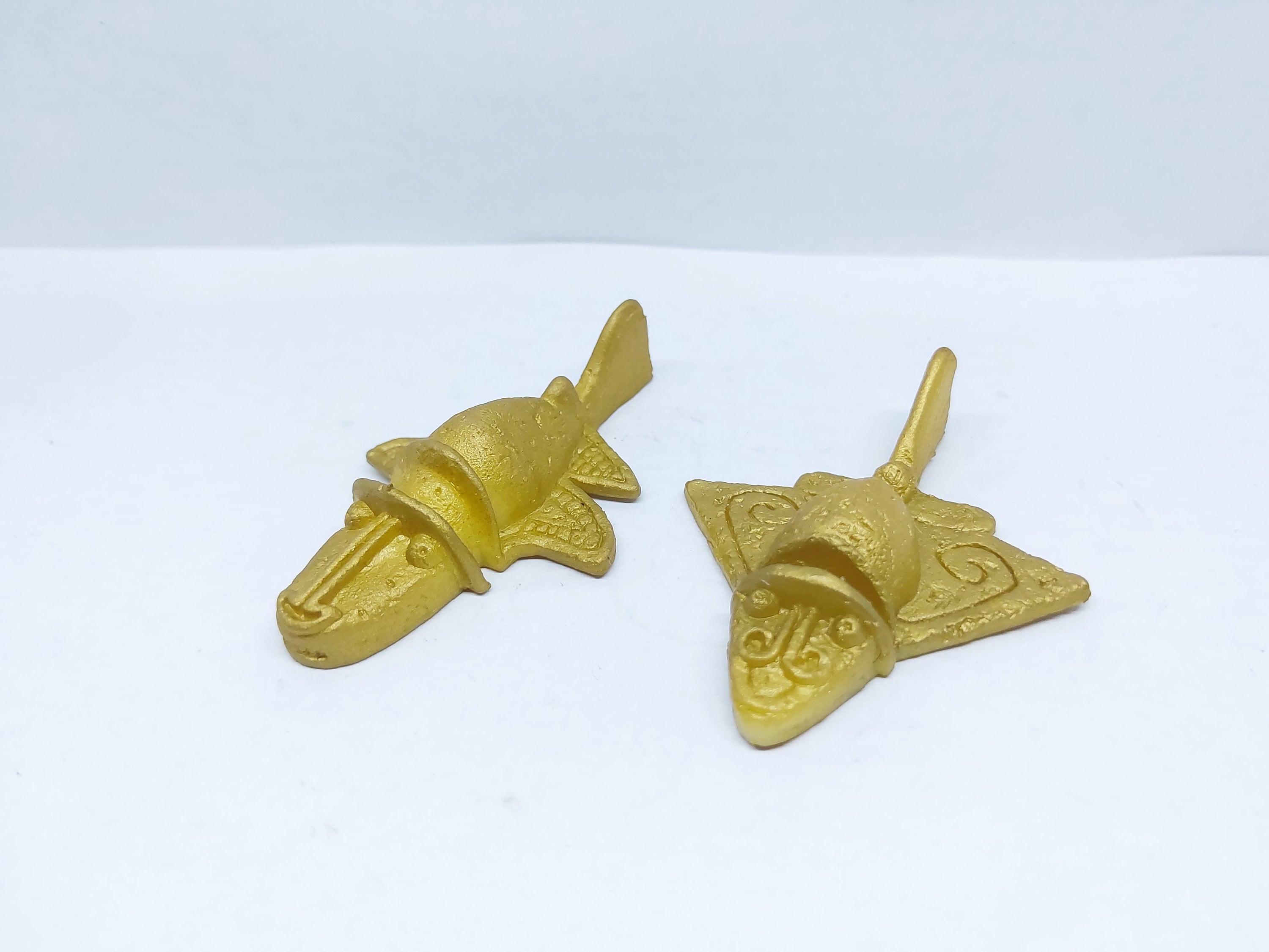 24k GP Quimbaya Flyer Golden Jets 8 Pins Collectible Bundle | Across The Puddle