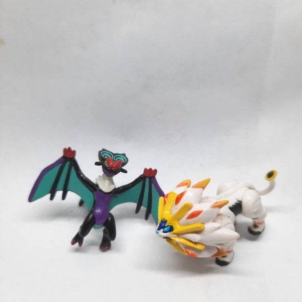 Kawaii Mignons Monstres de Poche Pokémon Gashapon Chupa Suprise Mini Solgaleo Noivern