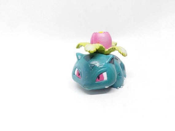 Vintage 1990s CGTSJ Tomy Pocket Monsters Pokemon Bulbasaur Figure