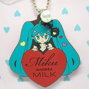 Kawaii Cute Vocaloid Hatsune Miku Rubber Keychain with Pearl