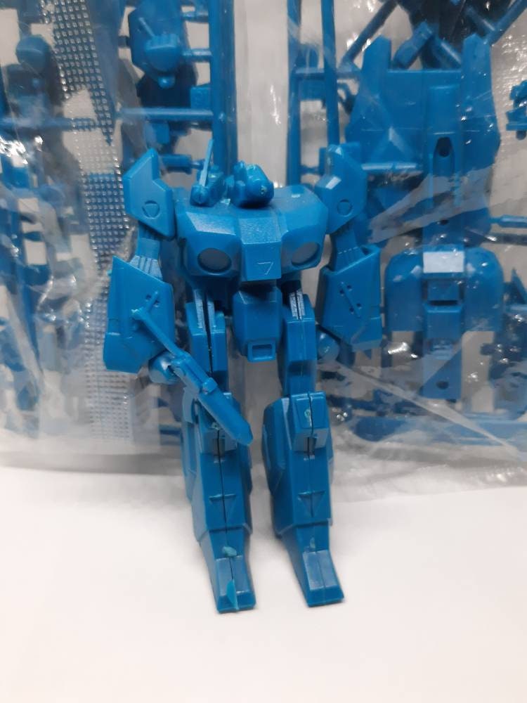 ヴィンテージ マクロス モデルキット 未組み立ておよび組み立て済み