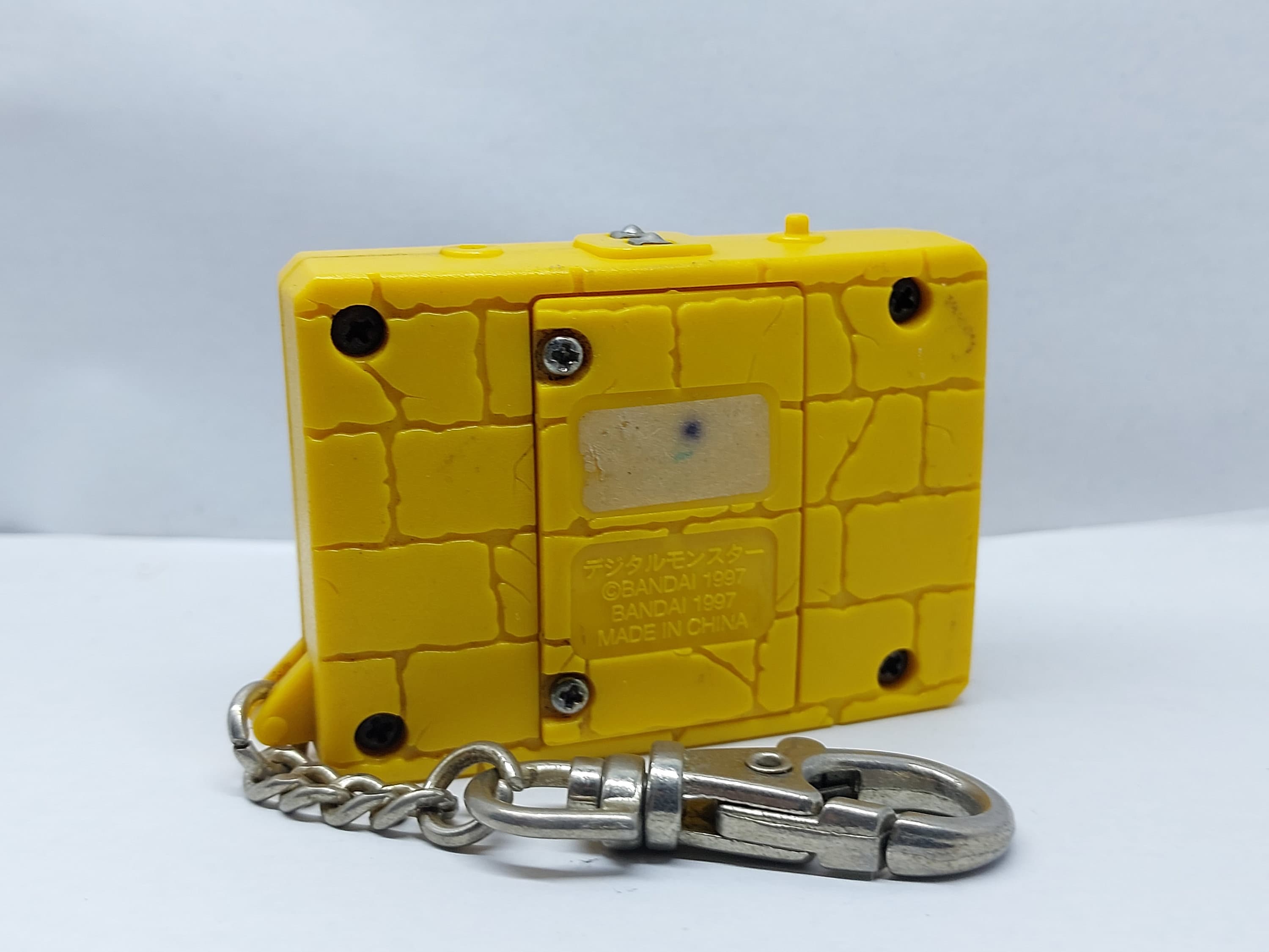 Vintage 1997 Digital Monsters Digimon Tamagotchi Color Yellow Vpet