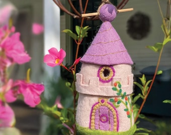 Felt Bird house/ Fairy Castle birdhouse/Eco Birdhouse/ Fairy House/sustainable bird house/mom garden gift/Fairy Kingdom/Fairy Castle