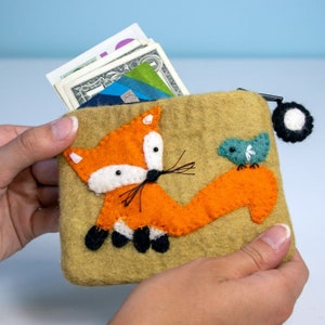 Pouch:fox+bird/Coin Purse/Zippered Pouch/Kids Bag/Coin Pouch/money purse/change purse/felt bag/felt pouch/small wallet/credit card/wool bag