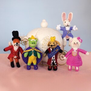 Royal Felted Animal Ornaments/Fair Trade/Pretend Play/Waldorf Toys/Royal Animals /Marie Antoinette / frog prince/ white rabbit / fox hunter