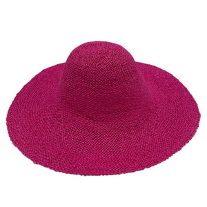 pink straw capeline