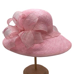 Charming Wide Brim Derby Hat