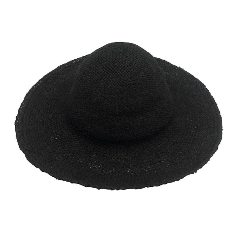 black straw capeline