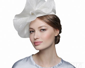 White Derby Fascinator Hat