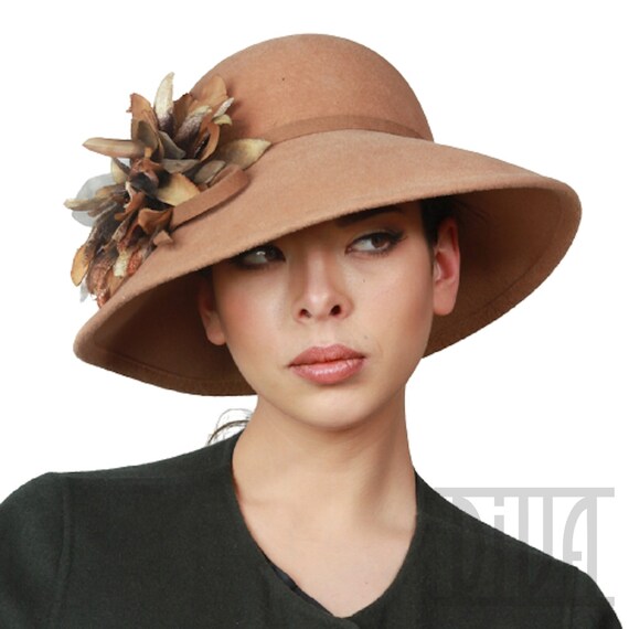Elegant Wide-brim Hat Fur Felt With Chrysanthemum - Etsy display picture 1