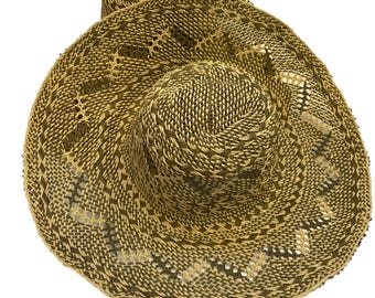 Vintage Woven Straw Hat with Pattern Natural and Stylish
