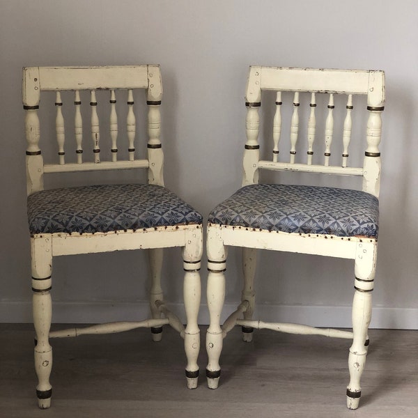 Paire de fauteuils d'entrée gustavien scandinave Suède 19ème siècle