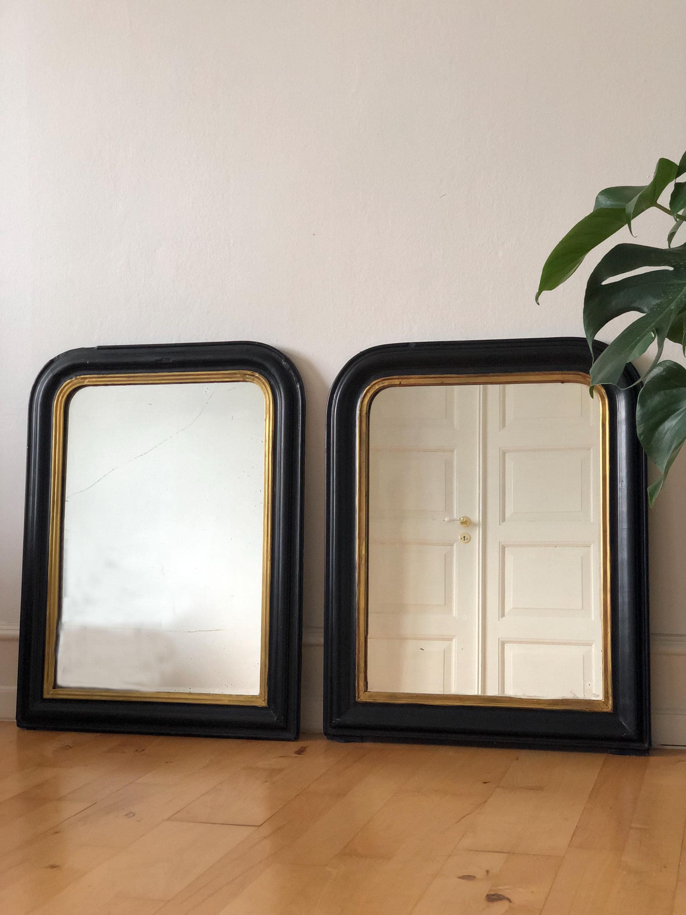 ルイ・フィリップのアンティークの黒と金のフランス製鏡（19世紀後半