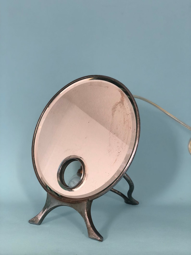 1930s Illuminated Shaving Mirror By Harcourts Of London image 1