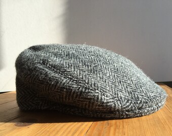 Gents Authentic Harris Tweed Flap Cap Grey Herringbone with Beige Lining SIZE 54cm / 6' 5/8'