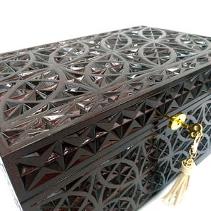 Lockable Carved Wood Toy Box: Discreet Adult Storage