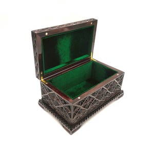 Handmade Wooden Valet Box: Carved Geometric Design, Green Velour Interior