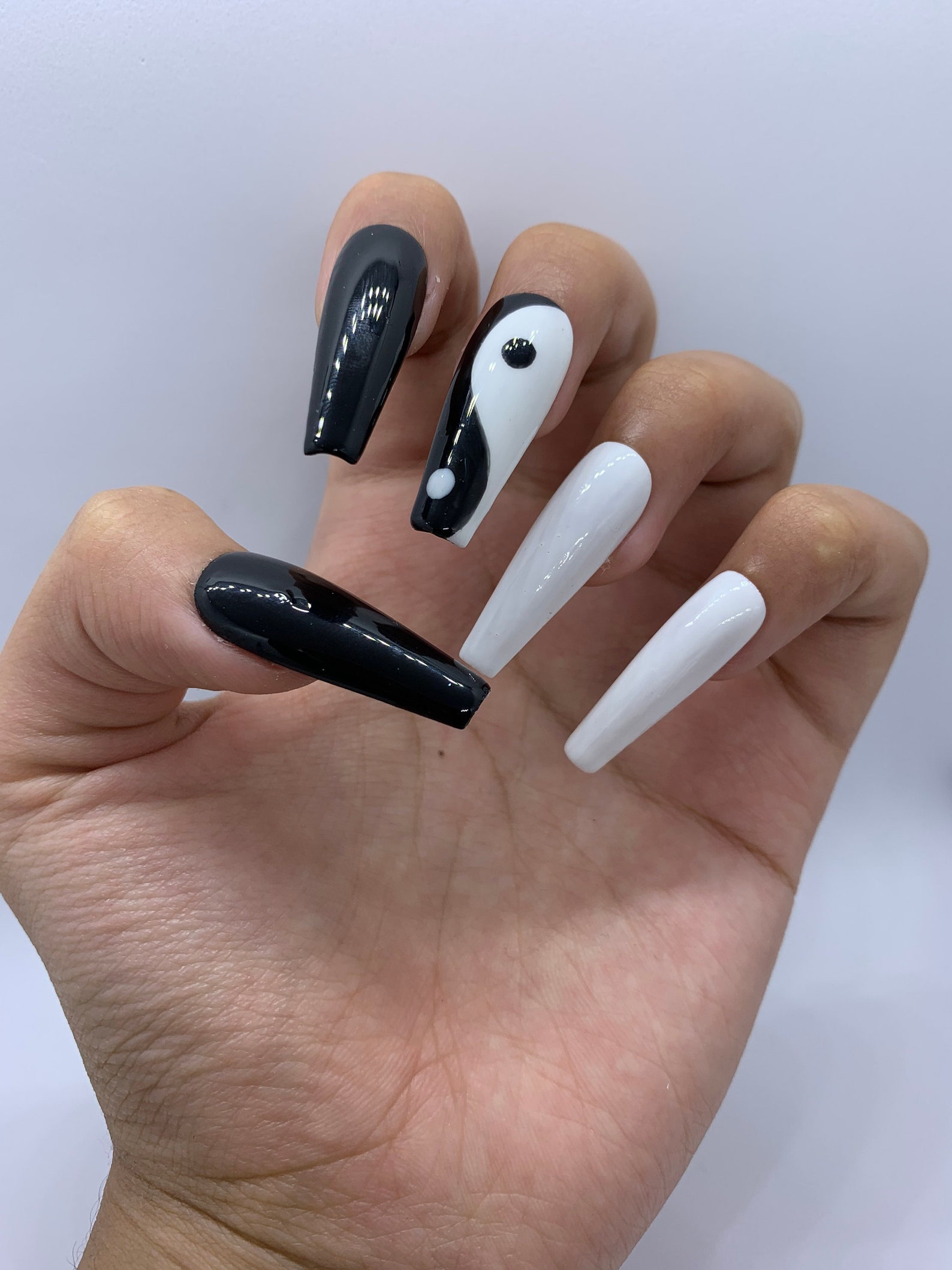 Black and White Yin & Yang Presson Nails Long Short Medium Etsy