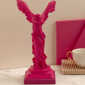 Bevingad Nike av Samothrake skulptur popkonst segerstaty 31 cm höjd