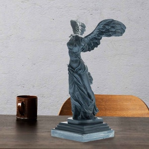 Winged Victory Nike Of Samothrace Statue Ancient Greek Famous Sculpture 31 cm Height