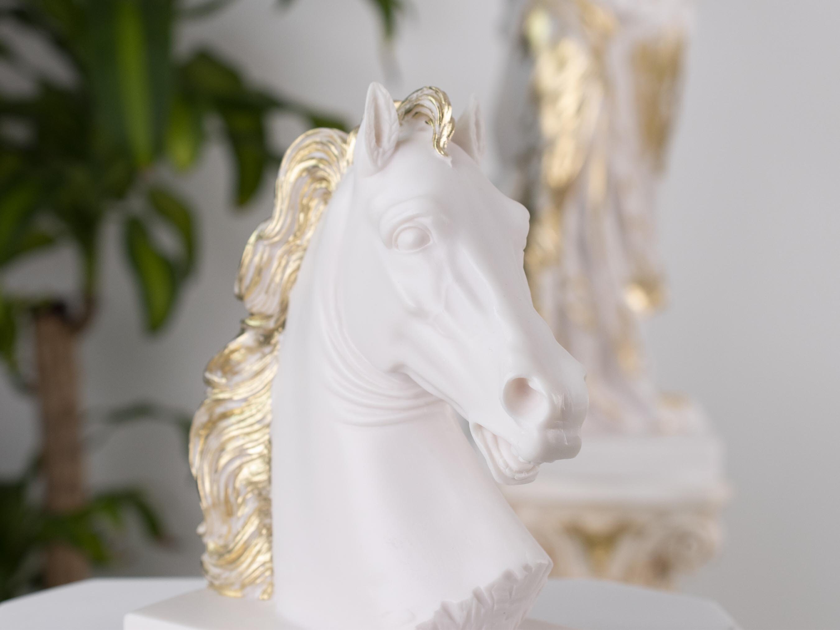 White Horse Bookends - Etsy Denmark