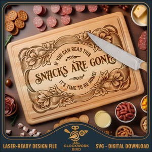 Vintage-Charcuterie-Brett SVG, florales Design „Snacks Are Gone“ (Laserschnitt)