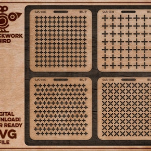 Puede incluir: Cuatro plantillas de madera cortadas con láser para la costura sashiko. Cada plantilla presenta un patrón diferente, incluyendo una cuadrícula de signos más y una cuadrícula de cruces. Las plantillas están etiquetadas como "SASHIKO" y "刺し子".