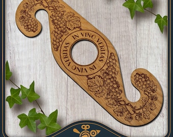 Wine Butler SVG Grapes Ornament (Two Glasses, Digital Download)