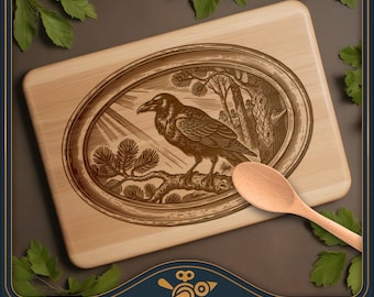 Raven in Forest SVG – Vintage wildlife lasergravure snijplank ontwerp