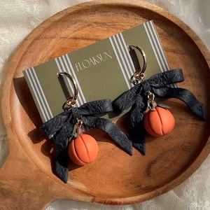 Polymer Clay Earrings,Pumpkin Earrings,Fall Earrings,Handmade Autumn Jewelry,Thanksgiving,Halloween Earrings,Bow earrings,Cottagecore.