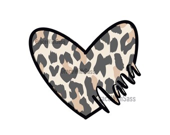 Op de afbeelding: Een hartvormig ontwerp met een luipaardprint en het woord "Mama" in een gestileerd lettertype.